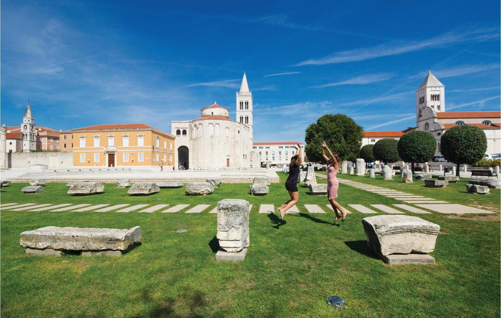 1 Bedroom Gorgeous Apartment In Zadar Exterior photo